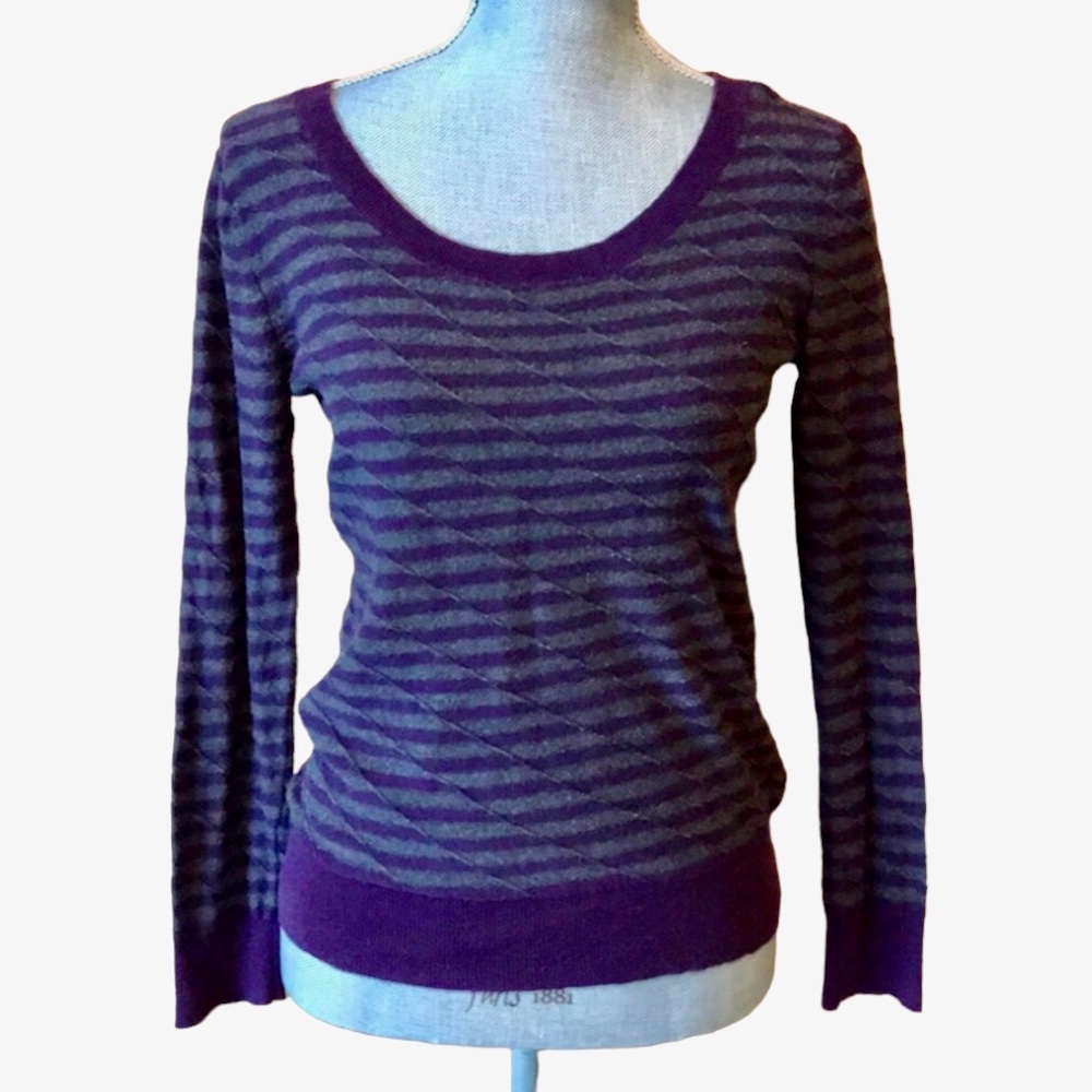π Gap Cotton Sweater ππ€ - Picture 1 of 11